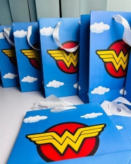 Wonder Woman Themed Party Favor Bags (MOQ 100)