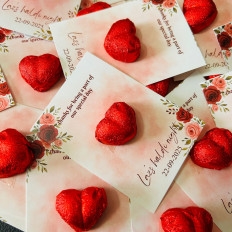 Personalized Chocolate Favors (MOQ: 25 Pcs)